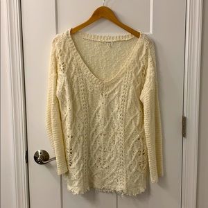En Creme Cream Tunic Sweater Size Small
